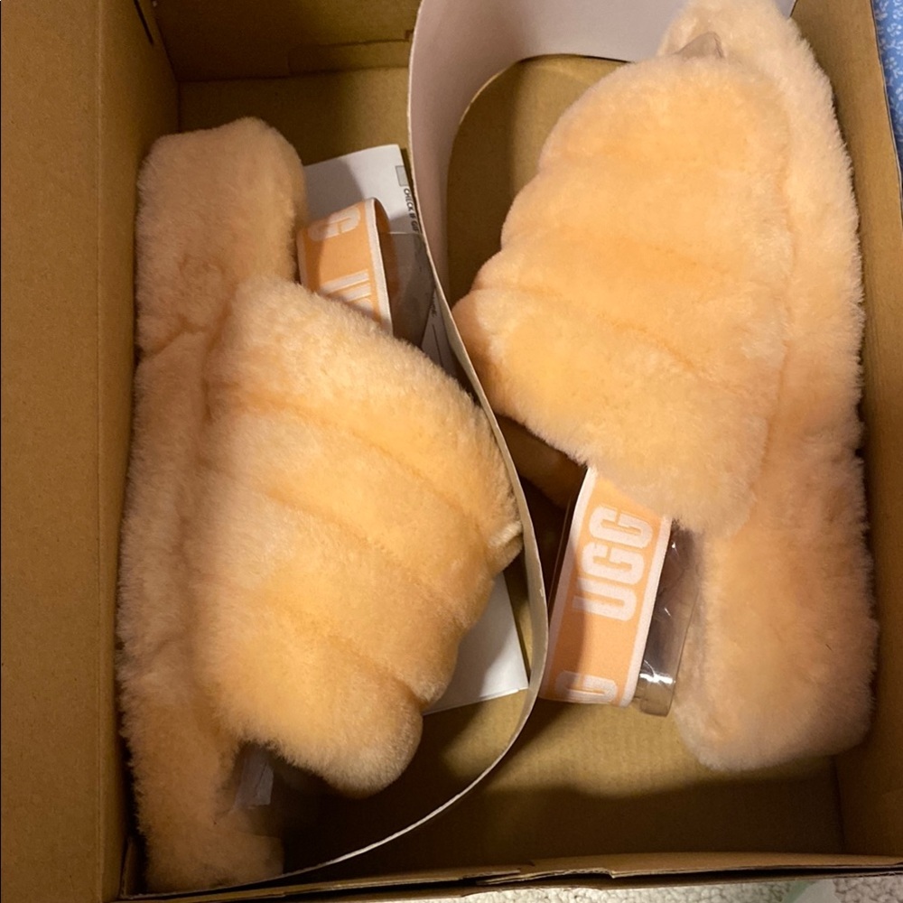 UGG Fluffy Coral Slippers